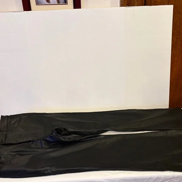 Kut From The Kloth Womens Size 16 W High Rise Fab Ab Flare Faux Black Leather - Picture 2 of 13